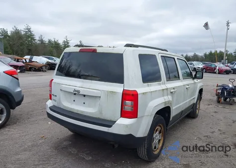 2015 Jeep Patriot Sport из США, поврежденный, VIN 1C4NJRBB8FD324630